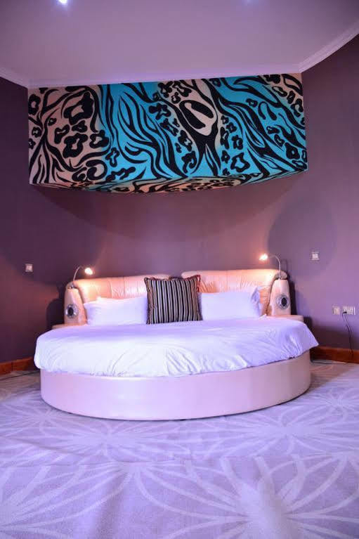 ניירי Giraffe Ark Game Lodge מראה חיצוני תמונה