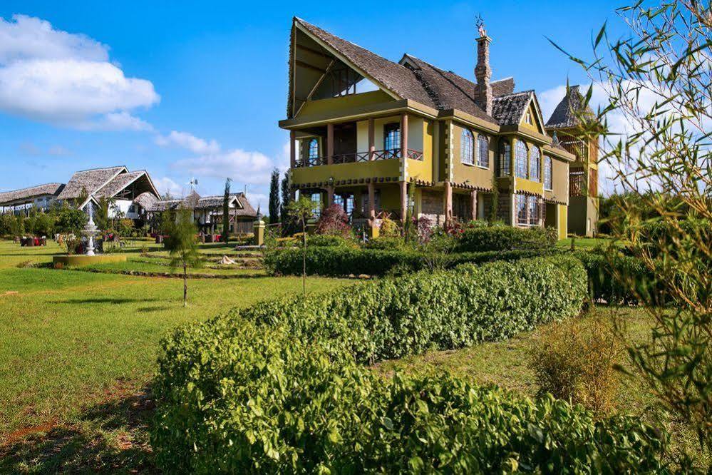 ניירי Giraffe Ark Game Lodge מראה חיצוני תמונה